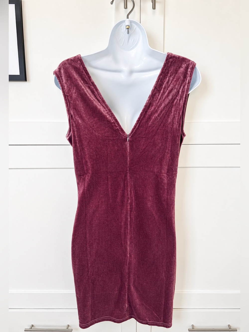Steve Madden Velvet Mini Dress Burgundy Sleeveless | size Small - Medium - Picture 7 of 8